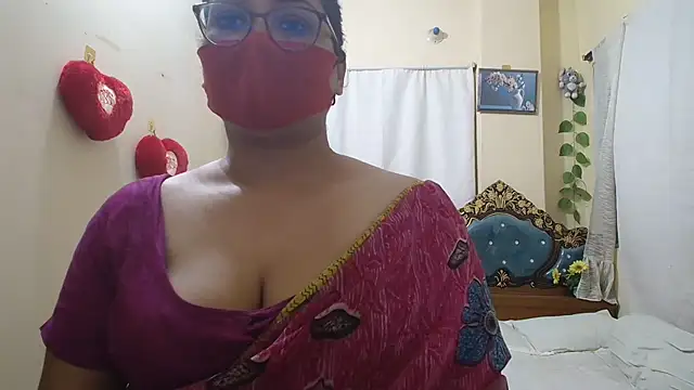 elena_cruz5 (F young) - ass flash