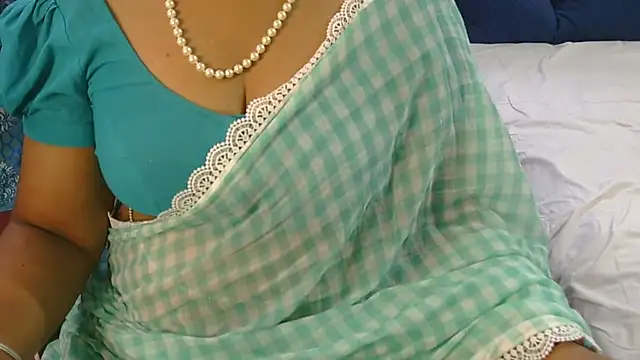 Mallu_Manisha