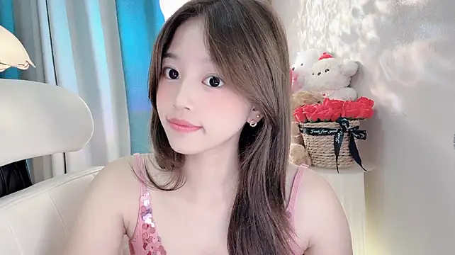 Xiaoxue689 live cam on StripChat