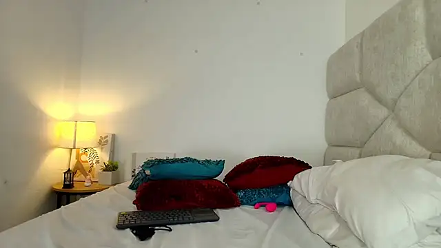 elizawiliamst webcam
