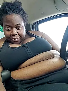 BigBust90