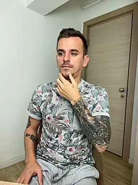 Huge_cock22cm
