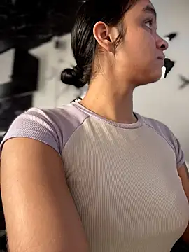 Isabella-Teen