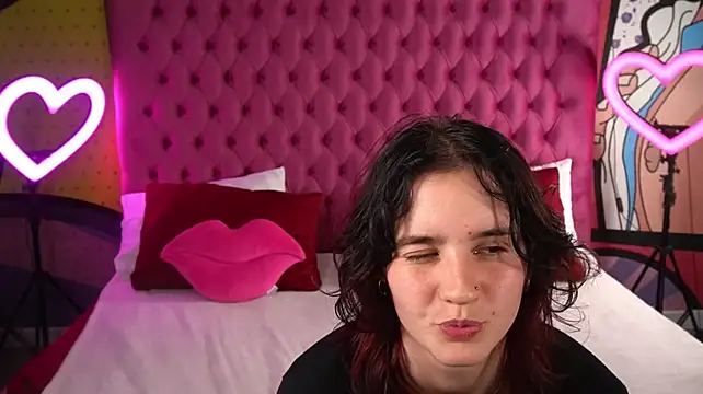 CassandraGold live cam preview