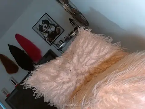 mia_campbellx
