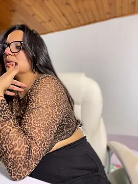 SWEETLILY18