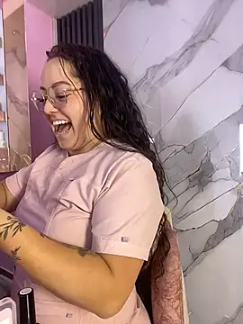 Nails_Lucia