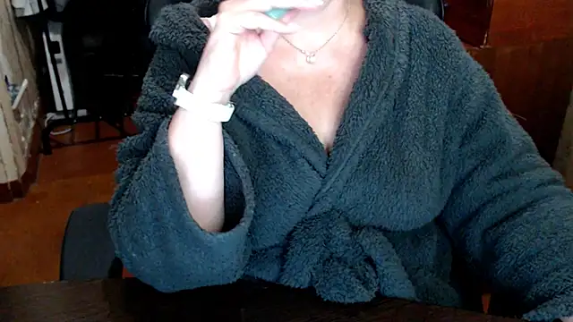 AlisaHot55
