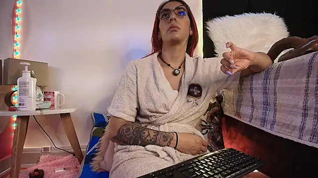 lorrayne_ live cam on StripChat