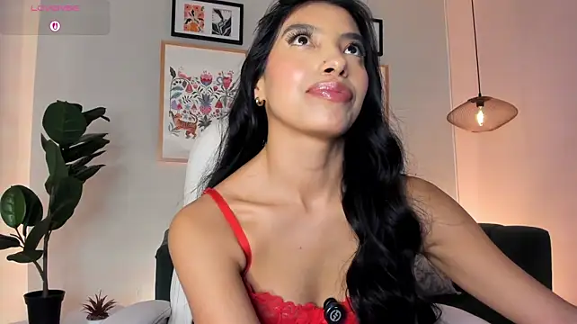 Tiffany_Low