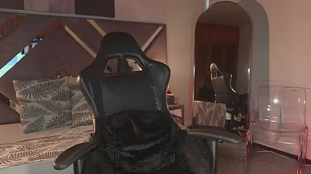 KateOwens webcam
