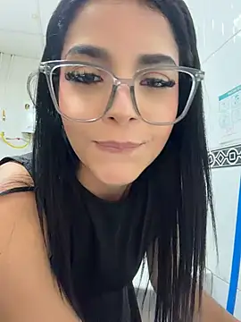 ArieliciousXXX live sex cam