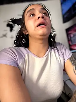 Isabella-Teen