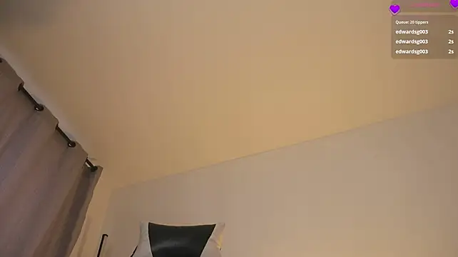 Velvet_Raze