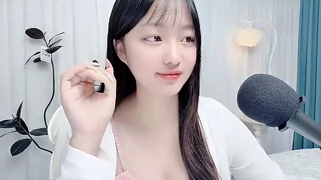 Winnie666999 live cam preview