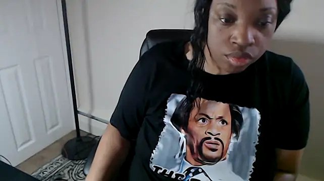 Sexymona1218 live cam preview