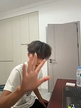 aliu229 (M twink) - 完成脱掉
