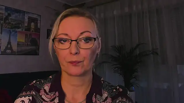 vanessa_chat