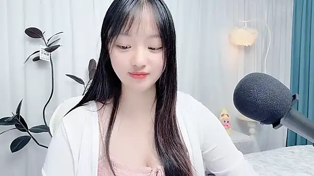 Winnie666999 live cam preview