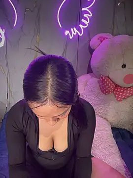 Isabella-Teen