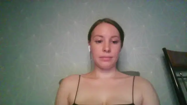 Naughty_Spark_ live cam on StripChat