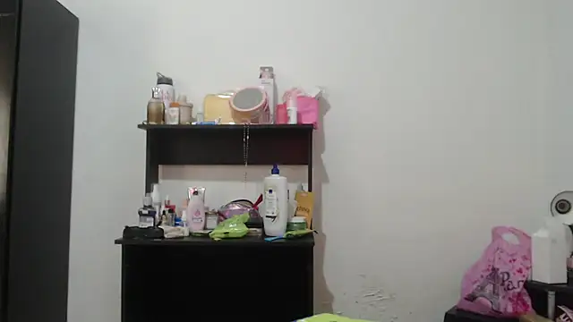 nathaly_jones_ live cam on StripChat
