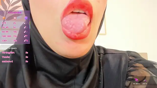 hanajameela (Ask my age) - Spread both holes🍑🔥