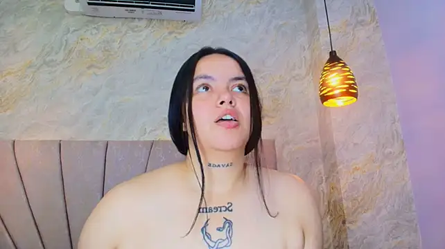 Mia_candy_0
