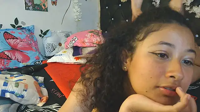 milkdulce1 (F young) - I want to discover what you want