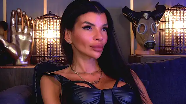 EleniaDevons