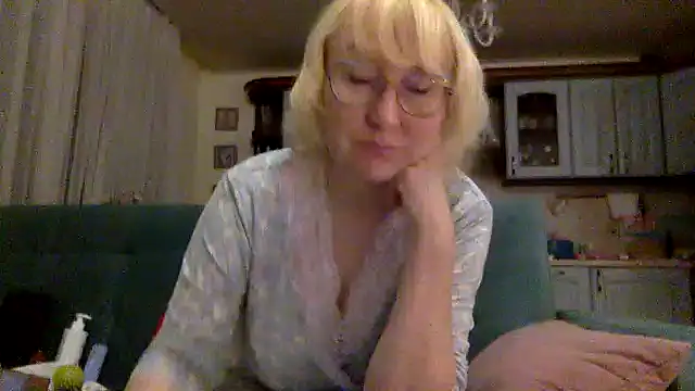 Zeyona