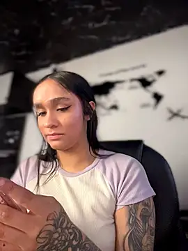 Isabella-Teen