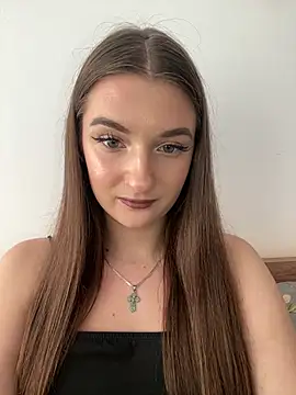 Green_eyes_lady