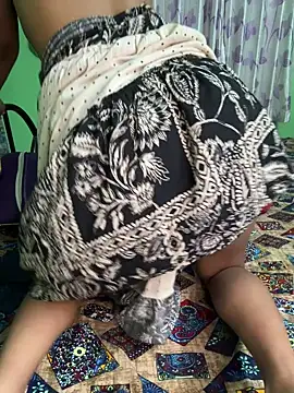 little_hot_angle (F young) - Posssy show