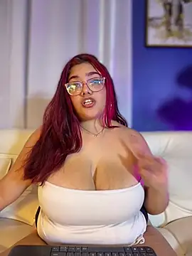 cherryviolet (F young) - Spank ass hard 5time