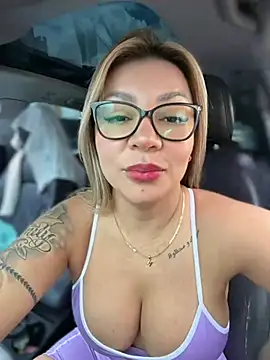 DIANITA_1988 live cam