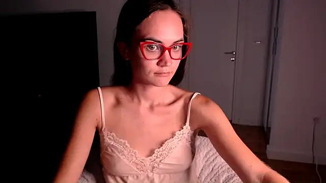 EvelynGG live cam on StripChat