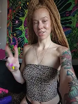 LucidLucy live sex cam