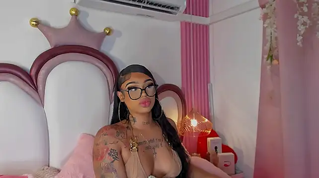 Mia_Jansen
