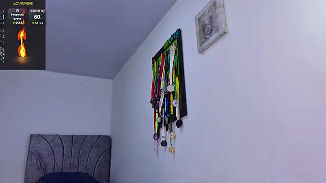 Bryan_robayo5 live cam on StripChat