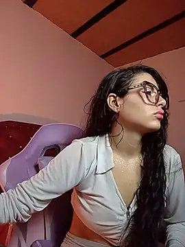 reina_neko