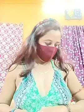 Hotpuja25 live cam