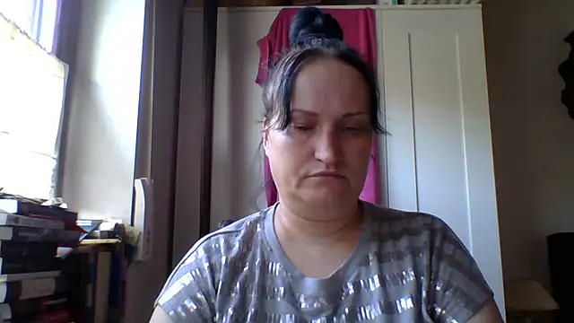 _squirty_cum_lady_ live cam on StripChat