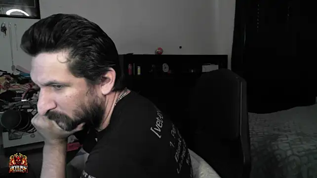 DevilPup75_