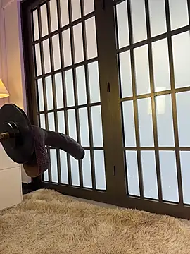 Emily_Harpeer live cam on StripChat