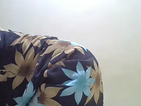 Swt_pie live cam on StripChat
