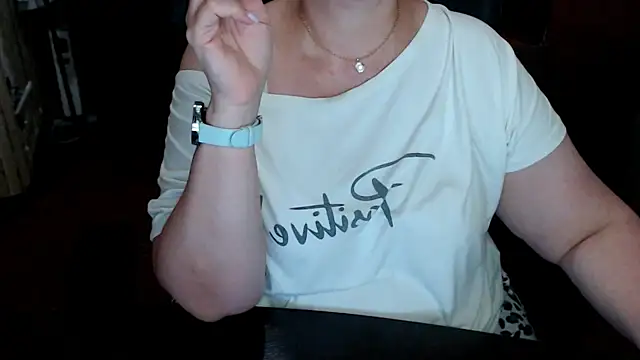 AlisaHot55 live cam on StripChat