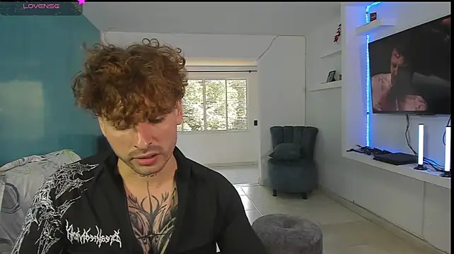 Ares_blue webcam