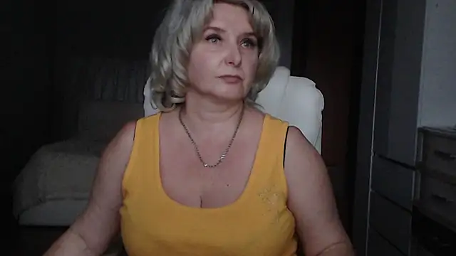 V-Alice live cam