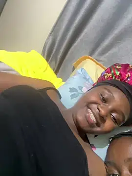 SexxyRoxy live cam